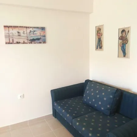 Troy Baths Apartment *
